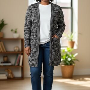 Women's Black and Gray Open-Front Sweater 481